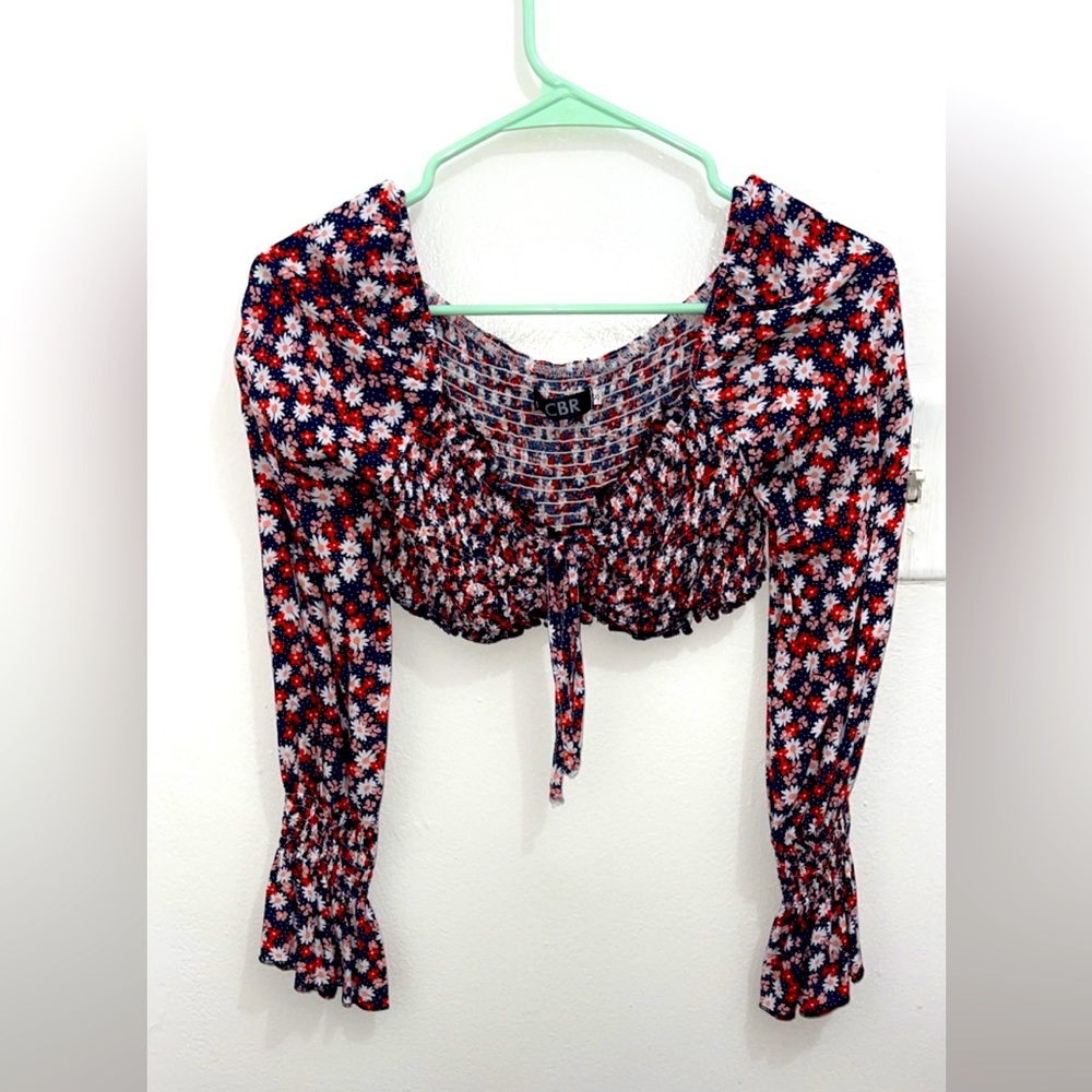 Long sleeve crop top